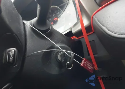 2015 Toyota Rav4 Le z USA, uszkodzony, nr VIN 2T3BFREV4FW337386